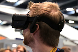 画像ギャラリー No.003のサムネイル画像 / ［GDC 2015］「Crescent Bay」と新型「Project Morpheus」を体験。使い勝手は十分実用レベルに達している