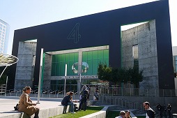 画像ギャラリー No.001のサムネイル画像 / FacebookとOculus VRが目指す「10億人のVRユーザー時代」とは。Oculus VR副社長,ヒューゴ・バラ氏合同インタビュー