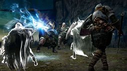 画像ギャラリー No.007のサムネイル画像 / テストのくせに殺す気満々。「DARK SOULS II」のネットワークテスト用最新バージョンプレイレポート&ディレクターへの合同インタビューを掲載