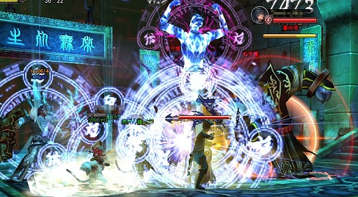 画像ギャラリー No.018のサムネイル画像 / スキルを多用して戦うバトルシステム“連撃アクション”とは? ベクターの新作MMORPG「BOUNDRA」のプレイレポートを掲載