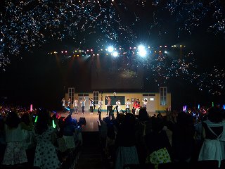 画像ギャラリー No.012のサムネイル画像 / 「STORM LOVER 2nd」の単独イベント「LUCKY SUMMER VACATION」をレポート。夏の舞浜に,熱い連中がやってきた