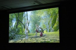 画像ギャラリー No.026のサムネイル画像 / ドラマ「ファイナルファンタジーXIV 光のお父さん」制作発表記者会見をレポート。現実とエオルゼアがシームレスにつながる映像に注目だ