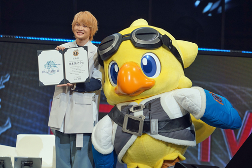 画像ギャラリー No.006のサムネイル画像 / 俳優・神木隆之介さんにとって「FFXIV」は立場に関係なく“つながれる”世界。アンバサダーに就任した神木さんへの合同インタビューを掲載