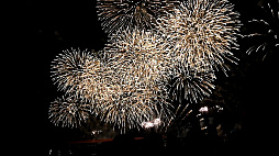 画像ギャラリー No.020のサムネイル画像 / 「FFXIV 10th ANNIVERSARY FIREWORKS ＆ MUSIC」千葉会場レポート。ドローンや花火による光の演出で新生10周年をお祝い