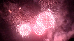 画像ギャラリー No.021のサムネイル画像 / 「FFXIV 10th ANNIVERSARY FIREWORKS ＆ MUSIC」千葉会場レポート。ドローンや花火による光の演出で新生10周年をお祝い