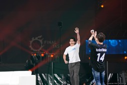 画像ギャラリー No.064のサムネイル画像 / 「FFXIV ファンフェスティバル 2024 in 東京」ステージイベントレポート。開発スタッフやゲストのトークからライブの模様までまとめてお届け