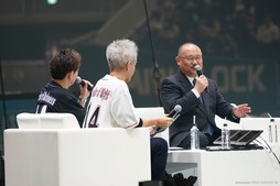 画像ギャラリー No.074のサムネイル画像 / 「FFXIV ファンフェスティバル 2024 in 東京」ステージイベントレポート。開発スタッフやゲストのトークからライブの模様までまとめてお届け