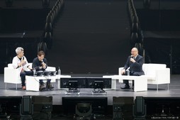 画像ギャラリー No.075のサムネイル画像 / 「FFXIV ファンフェスティバル 2024 in 東京」ステージイベントレポート。開発スタッフやゲストのトークからライブの模様までまとめてお届け