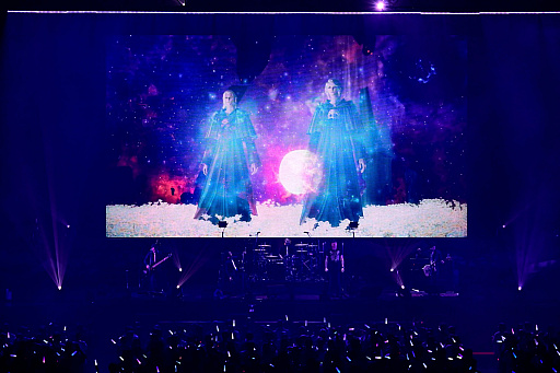 画像ギャラリー No.043のサムネイル画像 / 満員のヒカセンで横浜アリーナが揺れた！「THE PRIMALS Live in Japan - Darkest Before Dawn」レポート