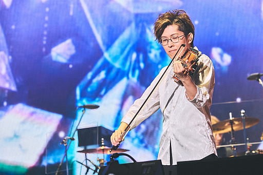 画像ギャラリー No.083のサムネイル画像 / 満員のヒカセンで横浜アリーナが揺れた！「THE PRIMALS Live in Japan - Darkest Before Dawn」レポート