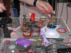 画像ギャラリー No.003のサムネイル画像 / ［E3 2013］「Disney Infinity」では，プレイヤーが作った「自分だけのディズニーワールド」をほかのプレイヤーとクラウドで共有可能に