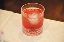 画像ギャラリー No.069のサムネイル画像 / カプコン30周年を記念して「CAPCOM BAR」のグランドメニューが大幅リニューアル。一新されたメニューや店内の模様をフォトレポートでお届け