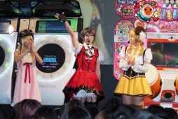 画像ギャラリー No.003のサムネイル画像 / ［超会議3］グルーヴコースターｘmaimaiｘ太鼓の達人のコラボ楽曲第2弾が初公開された“ゲームミュージック トライアングル”イベント