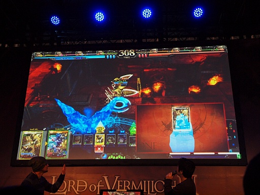画像ギャラリー No.008のサムネイル画像 / ［JAEPO2013］「LORD of VERMILION III」スペシャルプレゼンテーションをレポート。一新されたゲームシステムの詳細が明らかに