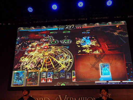 画像ギャラリー No.010のサムネイル画像 / ［JAEPO2013］「LORD of VERMILION III」スペシャルプレゼンテーションをレポート。一新されたゲームシステムの詳細が明らかに