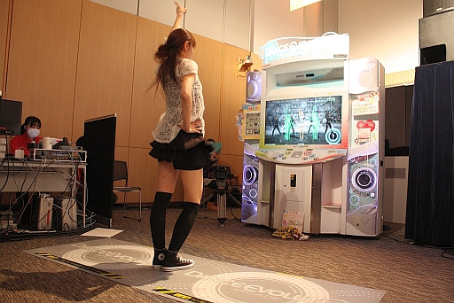 画像ギャラリー No.028のサムネイル画像 / 「KONAMI Arcade Championship 2013」初日の模様をレポート。トップランカー達によるスーパープレイで会場は大盛り上がり