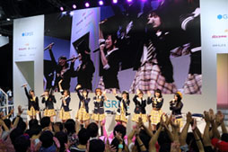 画像ギャラリー No.013のサムネイル画像 / ［TGS 2014］「アイドルマスター ミリオンライブ！」が幕張に出張。「ミリラジ出張版 in TGS2014」レポート。年末の単独イベントの開催も発表