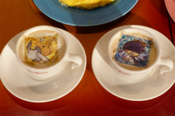 画像ギャラリー No.060のサムネイル画像 / “スイーツ真壁”ことプロレスラー 真壁刀義選手がゲストに招かれた「ぷよクエカフェ」メディア向け試食会の模様をレポート