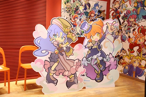 画像ギャラリー No.001のサムネイル画像 / 「ぷよクエカフェ2019」試食会レポート。店内限定クエストのほか，豊富なグッズの販売コーナーも用意