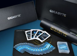 画像ギャラリー No.001のサムネイル画像 / GIGA-BYTE製のGTX TITANカード「GV-NTITAN-6GD-B」がCFD販売から