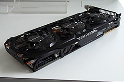 画像ギャラリー No.006のサムネイル画像 / ［COMPUTEX］GIGABYTE，コアクロックを10％強引き上げたGTX TITANカードを公開。ゲーマー向けマウスやキーボードの新作も