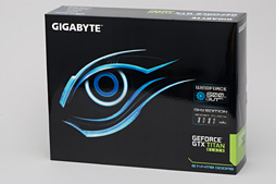 画像ギャラリー No.002のサムネイル画像 / 「GeForce GTX TITAN Black」レビュー。換装用の大型クーラーが付属したGIGABYTE製カードは,ハイエンド派の琴線に触れるか