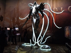 画像ギャラリー No.002のサムネイル画像 / ［E3 2013］PS3/Xbox 360版「Diablo III」のマルチプレイデモがE3 2013会場で展示。海外で9月3日に発売されるパッケージの新情報も公開に