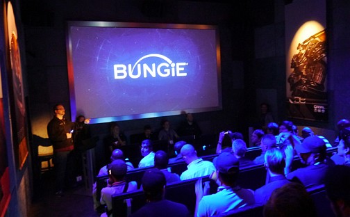 画像ギャラリー No.002のサムネイル画像 / ［E3 2013］Bungieが手がけるオンラインFPSの実力は？　デモ映像から読み解く「Destiny」のゲームシステム