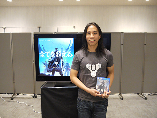 画像ギャラリー No.002のサムネイル画像 / ［TGS 2014］「Destiny」の“ストライク”は「誰と遊んでも楽しい経験が得られる」ことを重視。リードデザイナーのジェームズ・サイ氏に話を聞いた