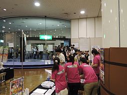 画像ギャラリー No.001のサムネイル画像 / 「閃乱カグラTCG UNLIMITED VS」公式大会・東京会場のレポートが公開に
