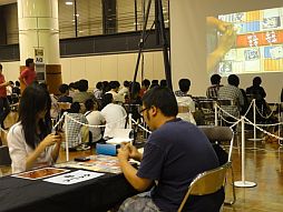 画像ギャラリー No.010のサムネイル画像 / 「閃乱カグラTCG UNLIMITED VS」公式大会・東京会場のレポートが公開に