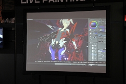 画像ギャラリー No.019のサムネイル画像 / ［TGS 2013］さまざまな活動を精力的に行うredjuice氏の，ライブペイントが行われたTokyo Otaku Modeブースの模様をお届け