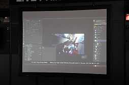 画像ギャラリー No.023のサムネイル画像 / ［TGS 2013］さまざまな活動を精力的に行うredjuice氏の，ライブペイントが行われたTokyo Otaku Modeブースの模様をお届け