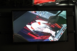 画像ギャラリー No.033のサムネイル画像 / ［TGS 2013］さまざまな活動を精力的に行うredjuice氏の，ライブペイントが行われたTokyo Otaku Modeブースの模様をお届け