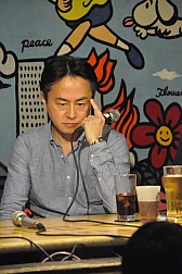 画像ギャラリー No.046のサムネイル画像 / 「夜のゲーム大学」が1年半ぶりに帰ってきた。麻野一哉氏，飯田和敏氏，米光一成氏が熱弁を振るい，黒川文雄氏と家入一真氏は“舞台裏”を明かす