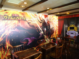 画像ギャラリー No.005のサムネイル画像 / 「神獄のヴァルハラゲート」4周年記念コラボカフェが本日開店。店内の様子やメニューをレポート