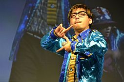 画像ギャラリー No.037のサムネイル画像 / 約1万2000人が来場したイベント「ダンボール戦機・イナズマイレブンGO ファン感謝祭」をレポート。ハワイ家族旅行や次回作出演権などを手にした日本一のプレイヤーも決定