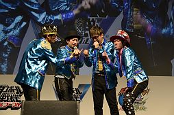 画像ギャラリー No.038のサムネイル画像 / 約1万2000人が来場したイベント「ダンボール戦機・イナズマイレブンGO ファン感謝祭」をレポート。ハワイ家族旅行や次回作出演権などを手にした日本一のプレイヤーも決定
