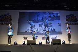 画像ギャラリー No.040のサムネイル画像 / 約1万2000人が来場したイベント「ダンボール戦機・イナズマイレブンGO ファン感謝祭」をレポート。ハワイ家族旅行や次回作出演権などを手にした日本一のプレイヤーも決定