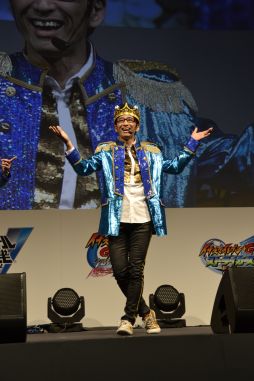 画像ギャラリー No.068のサムネイル画像 / 約1万2000人が来場したイベント「ダンボール戦機・イナズマイレブンGO ファン感謝祭」をレポート。ハワイ家族旅行や次回作出演権などを手にした日本一のプレイヤーも決定