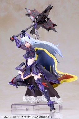 画像ギャラリー No.002のサムネイル画像 / 「ダンボール戦機」をモチーフにした「装甲娘」のフルアクションプラモデル第2弾「LBCS：ジ・エンペラー カタクラソフィア」が6月に発売決定