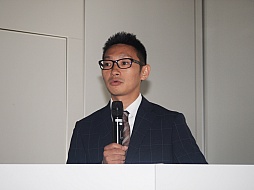 画像ギャラリー No.007のサムネイル画像 / GREEの新作TCG「ジーククローネ」の発表会をレポート。スマートフォンを使ったユニークなルールに注目
