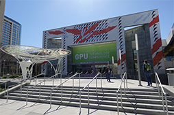 画像ギャラリー No.002のサムネイル画像 / ［GTC 2018］西川善司の3DGE：Voltaの熟成を狙うNVIDIAは，サーバー向けやAI用途への拡大を進める
