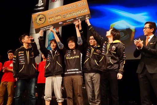画像ギャラリー No.005のサムネイル画像 / JCG主催のe-Sportsイベント「JCG Premier Grand Finals 2016」フォトレポート。「BF4」「Hearthstone」「SC2」「CS:GO」の4タイトルで激戦が展開