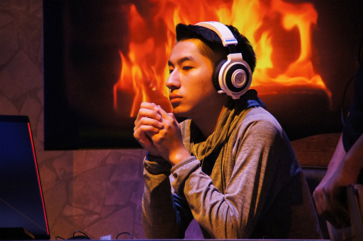 画像ギャラリー No.019のサムネイル画像 / 「Hearthstone Chapmpionship Tour 2018 Tokyo Tour Stop」は，日本人プレイヤーのhinaya選手が優勝。世界選手権に向けて前進