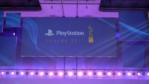 画像ギャラリー No.002のサムネイル画像 / 「PlayStation Awards 2015」が開催。100万本達成の「Platinum Prize」は,「METAL GEAR SOLID V: THE PHANTOM PAIN」など3タイトル