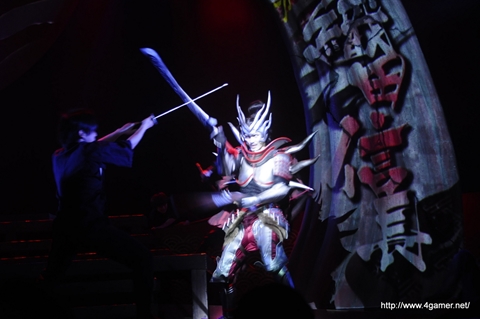 画像ギャラリー No.013のサムネイル画像 / 舞台「戦国BASARA3 宴」は，松永久秀，風魔小太郎，今川義元らが加わり，武将18人による“饗宴”に――東京公演ゲネプロのレポートを掲載