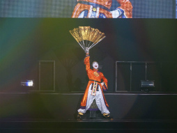 画像ギャラリー No.013のサムネイル画像 / 総勢27人の武将が夢の競演を繰り広げた「舞台『戦国BASARA』武将祭2013」が開催。最新作「戦国BASARA4」や次回公演の情報も発表に