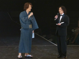 画像ギャラリー No.017のサムネイル画像 / 総勢27人の武将が夢の競演を繰り広げた「舞台『戦国BASARA』武将祭2013」が開催。最新作「戦国BASARA4」や次回公演の情報も発表に