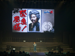 画像ギャラリー No.035のサムネイル画像 / 総勢27人の武将が夢の競演を繰り広げた「舞台『戦国BASARA』武将祭2013」が開催。最新作「戦国BASARA4」や次回公演の情報も発表に